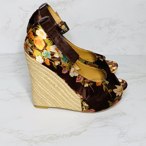 SOLD-Chinese Laundry | 5” Wedges Dj Mix Peep Toe - Picture 2 of 7